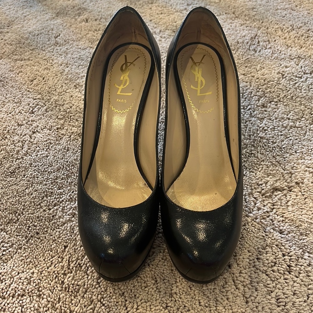 YSL Tribute platform pumps